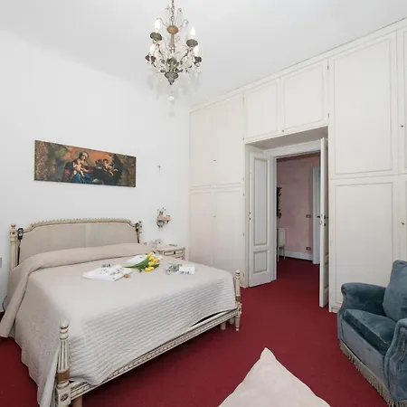 Gisazio Sleeps 10 Air Con Villa Perledo