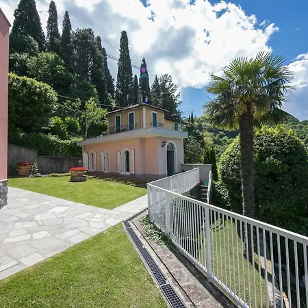 Villa Gisazio Sleeps 10 Air Con *